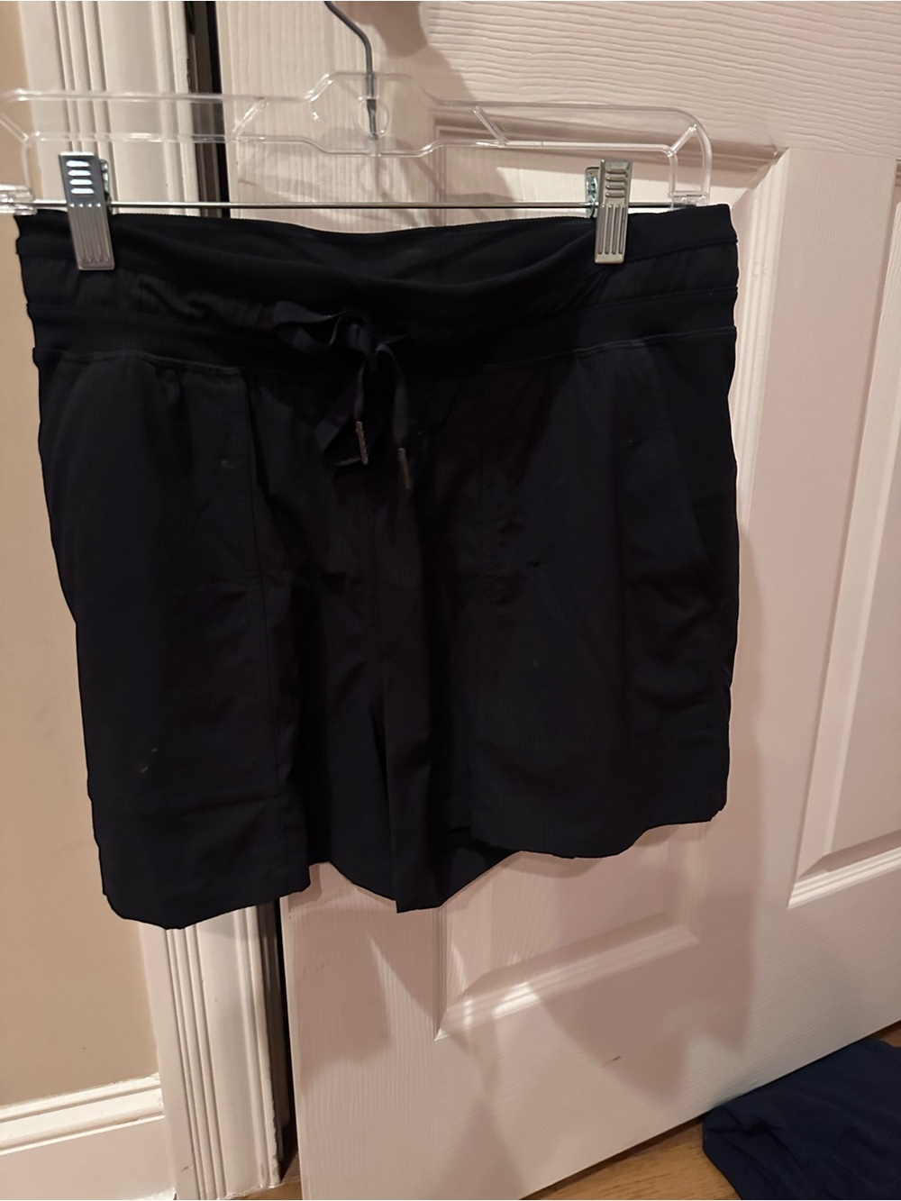 Lululemon Women's Black Drawstring Waist Shorts